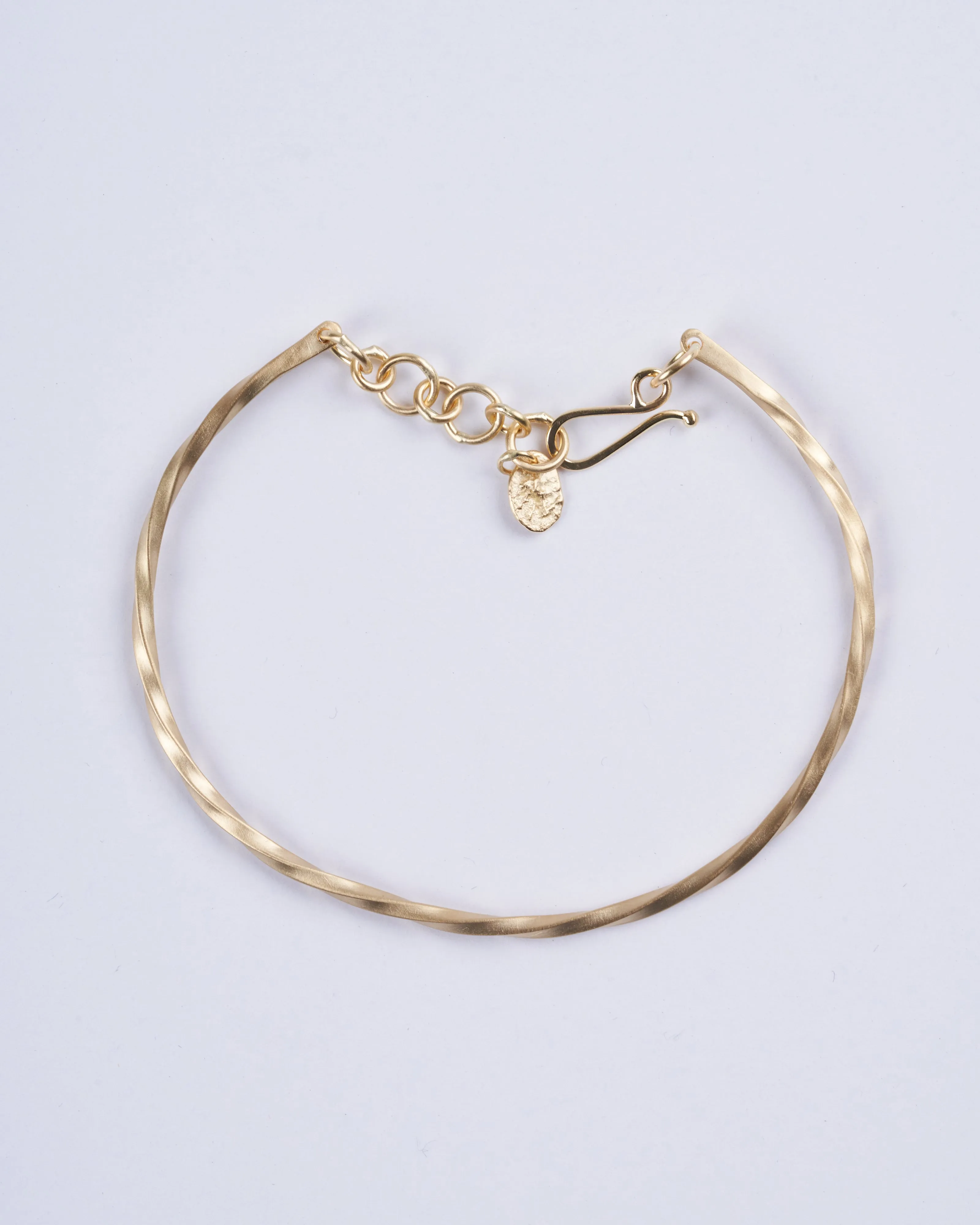 thin bias cuff 18k yg - gold