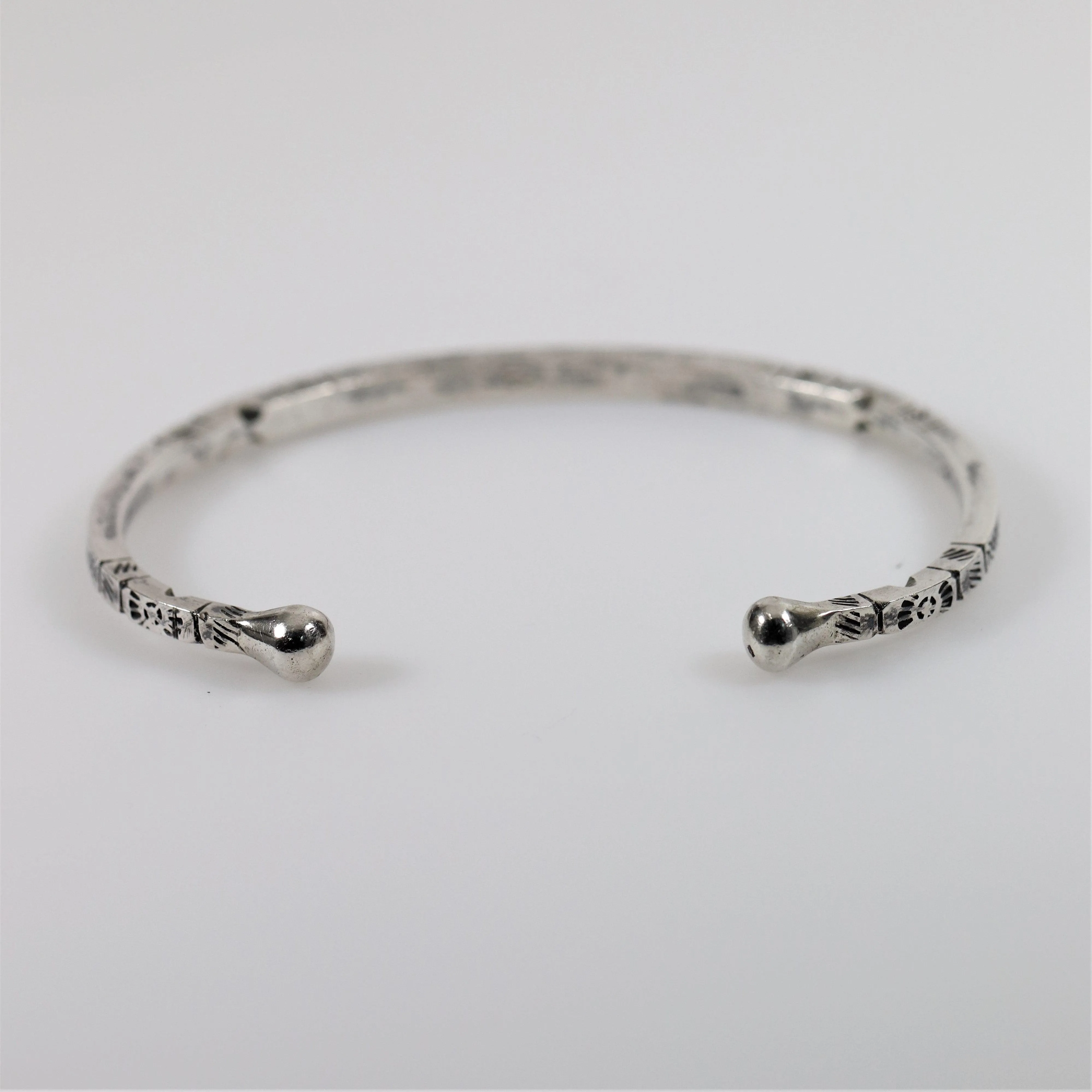 Vintage Silver Jewelry | Solid Detailed Etched Cuff Bracelet