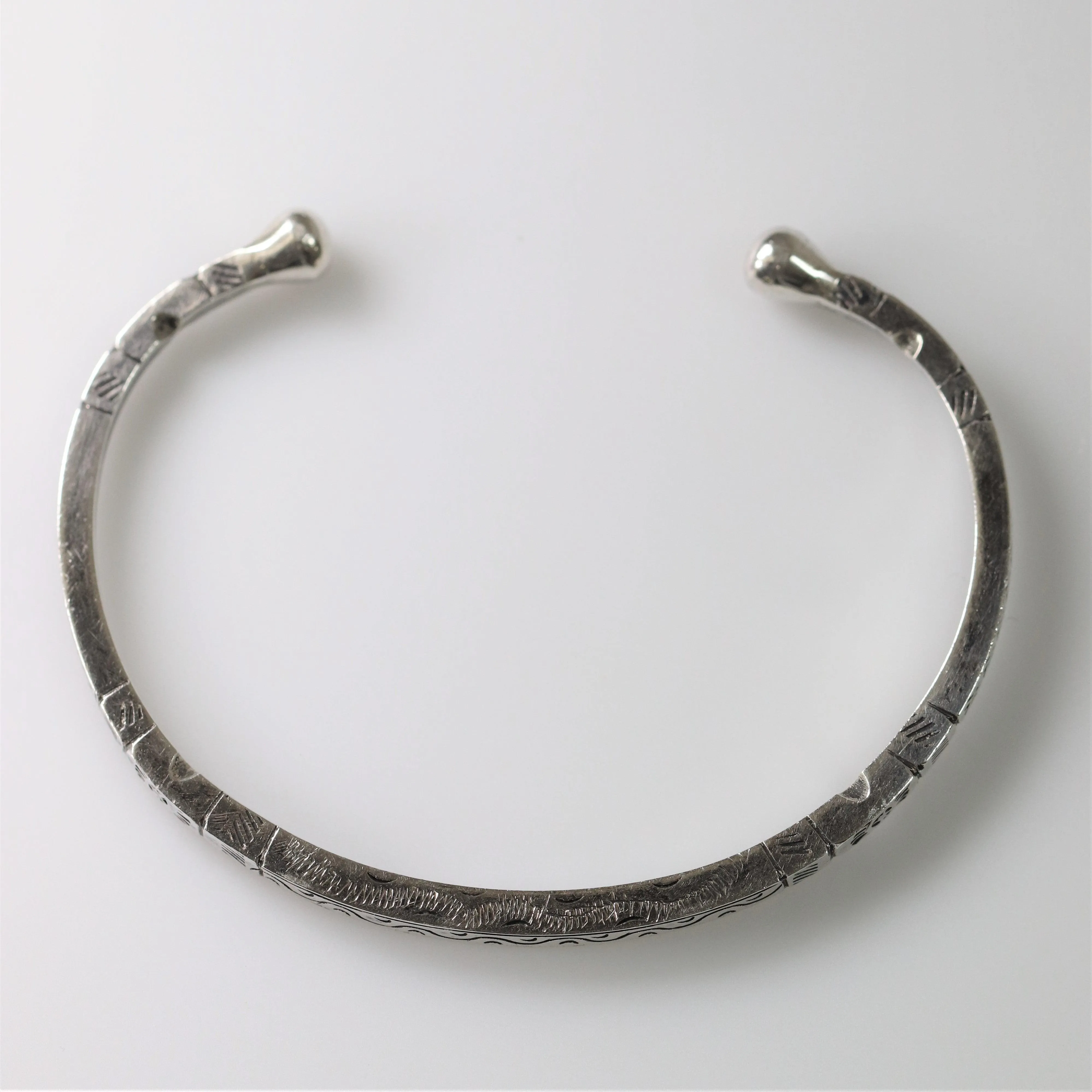 Vintage Silver Jewelry | Solid Detailed Etched Cuff Bracelet