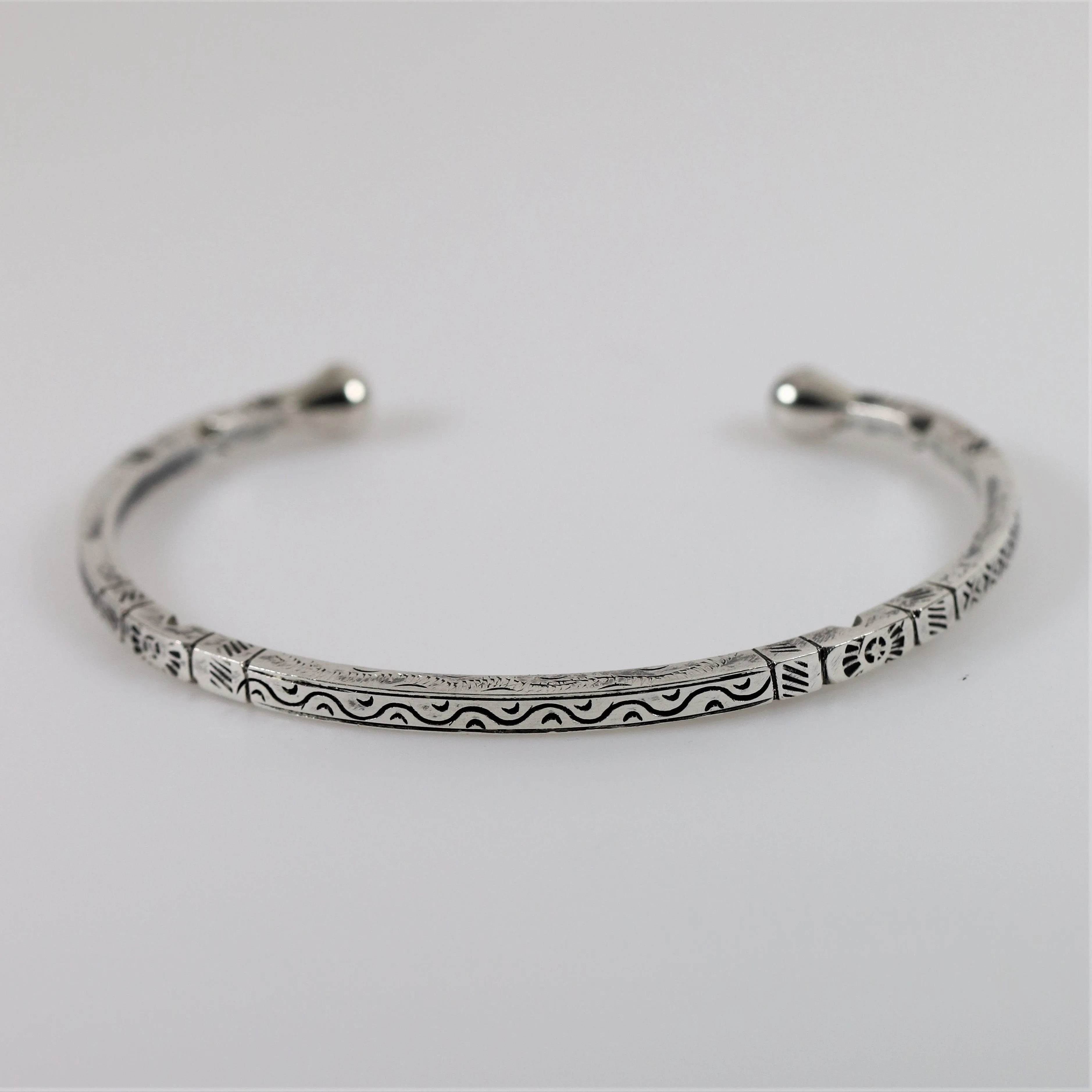 Vintage Silver Jewelry | Solid Detailed Etched Cuff Bracelet