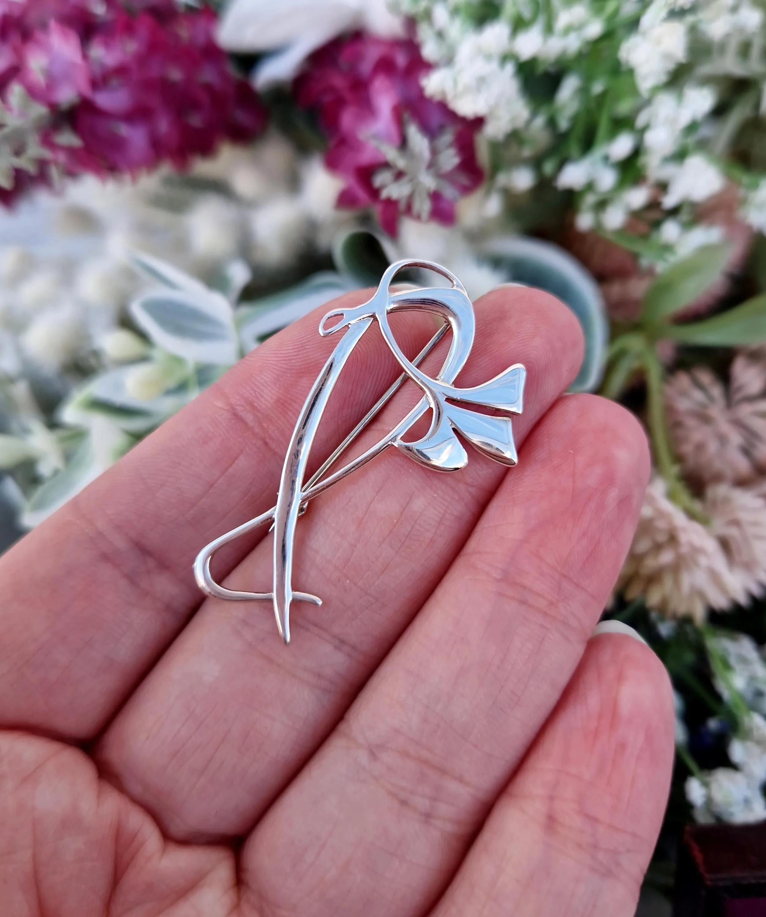 Vintage Sterling Silver Designer Pat Cheney Art Nouveau Style Flower Brooch Pin