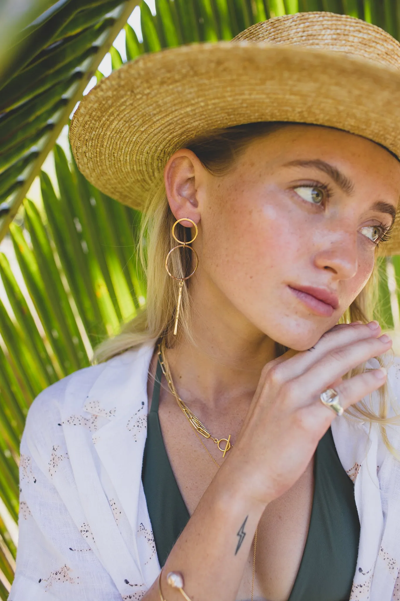 Viola Studs