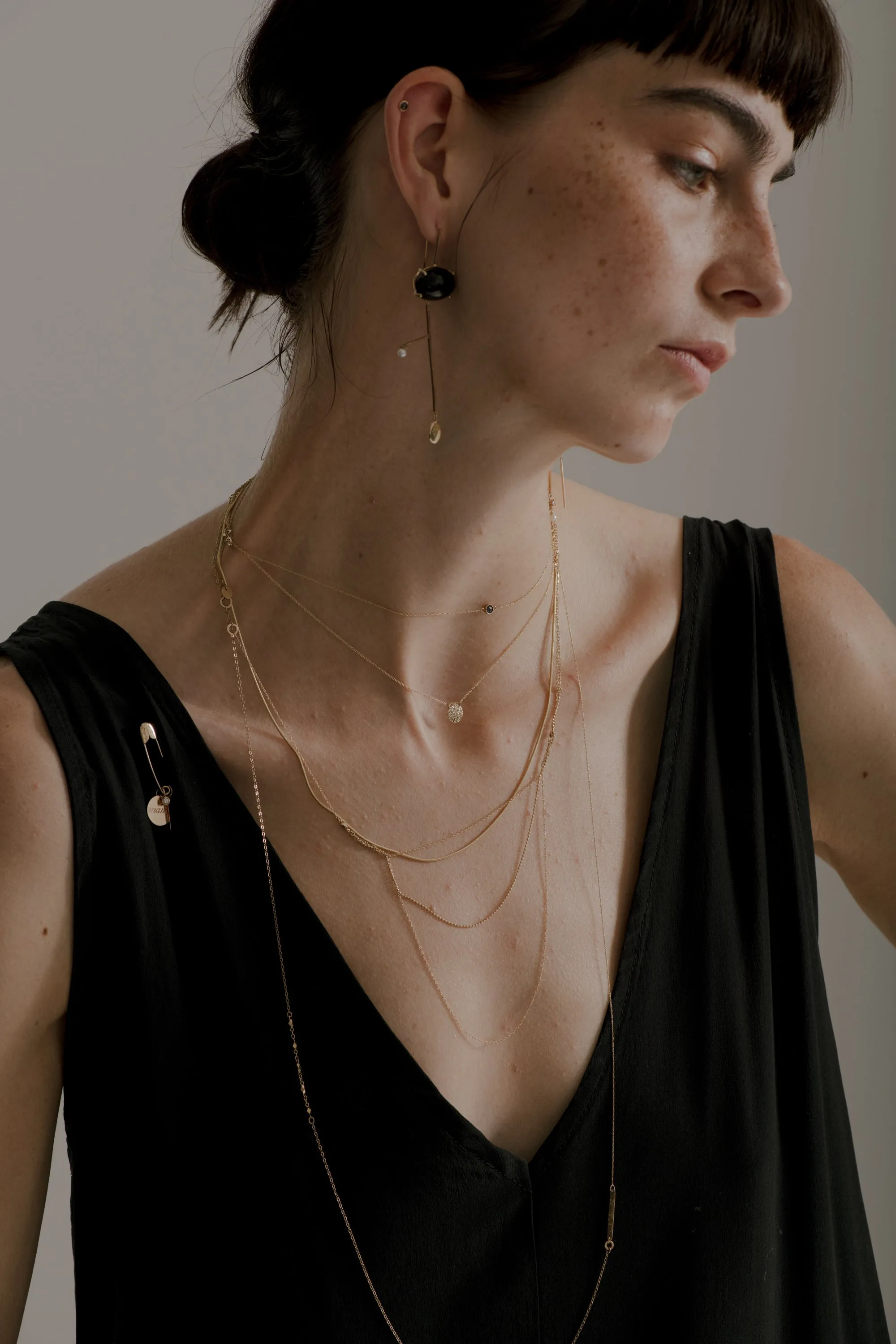 Vivian earrings- peach moonstone